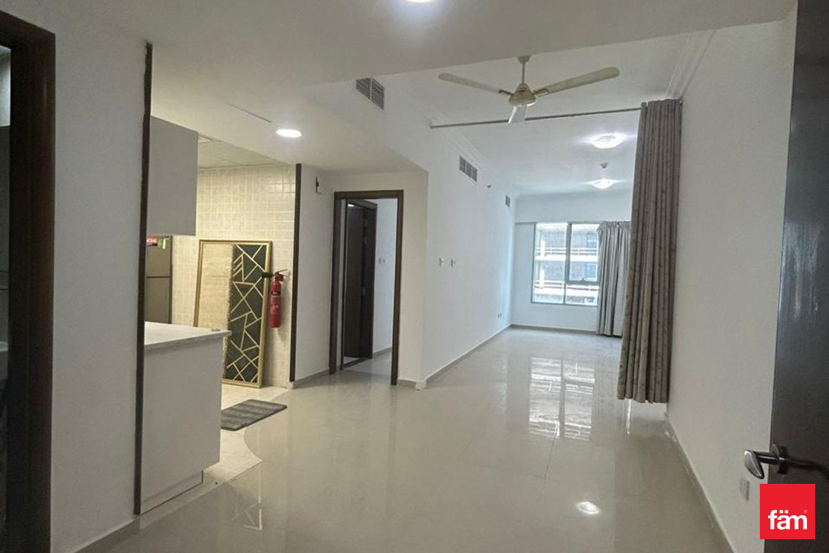 Elegant Apartment | Well Maintained | Spacious