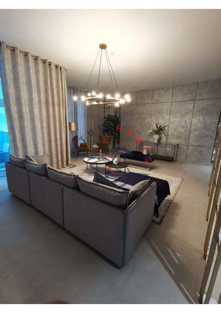 Luxury 3-Bedroom Living in Dubai Marina