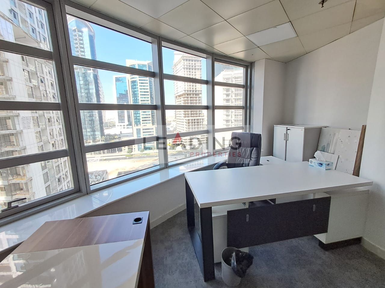 Fully Upgraded Furnished office with 4Chq