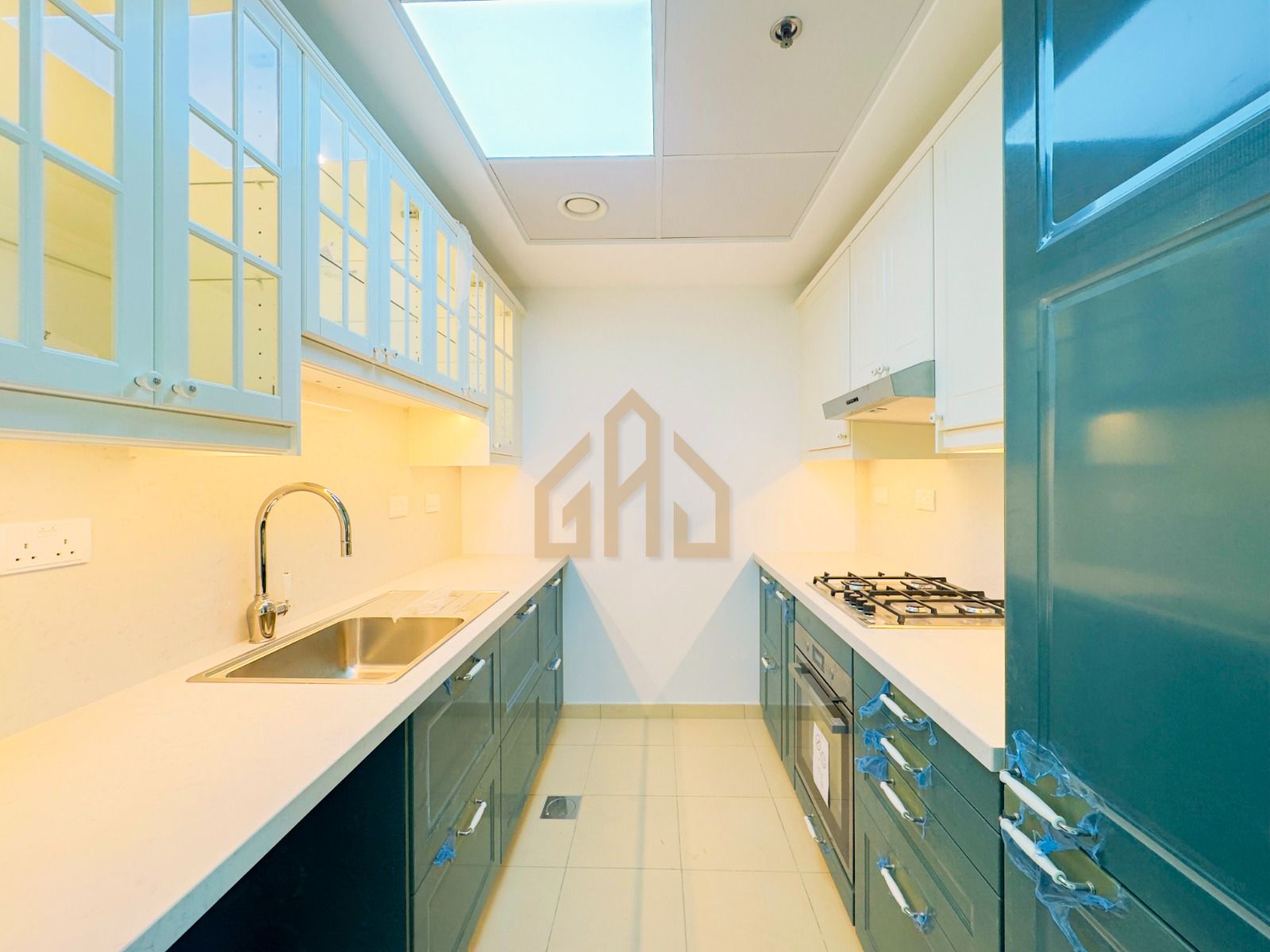 MODERN 2BR+STUDY| CANAL VIEW| NR DOWNTOWN