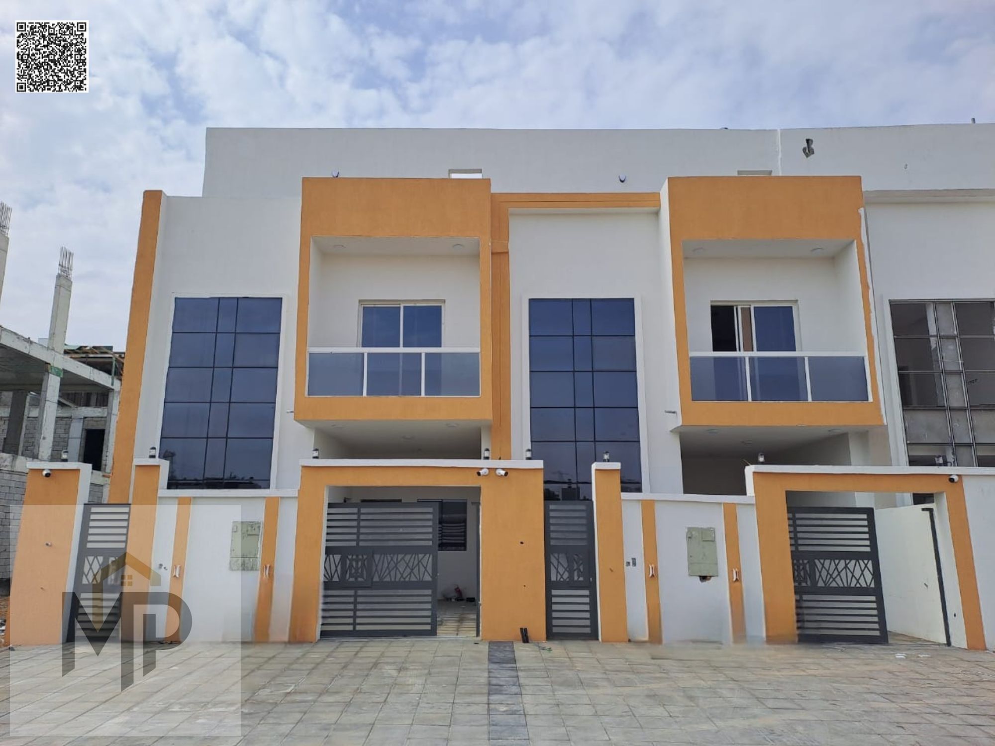 Townhouse For Sale At Ajman| Al Helio2 Area| 4 Master Rooms, Majlis, Hall, maid room, roof| Freehold | Price Including Registration fees.