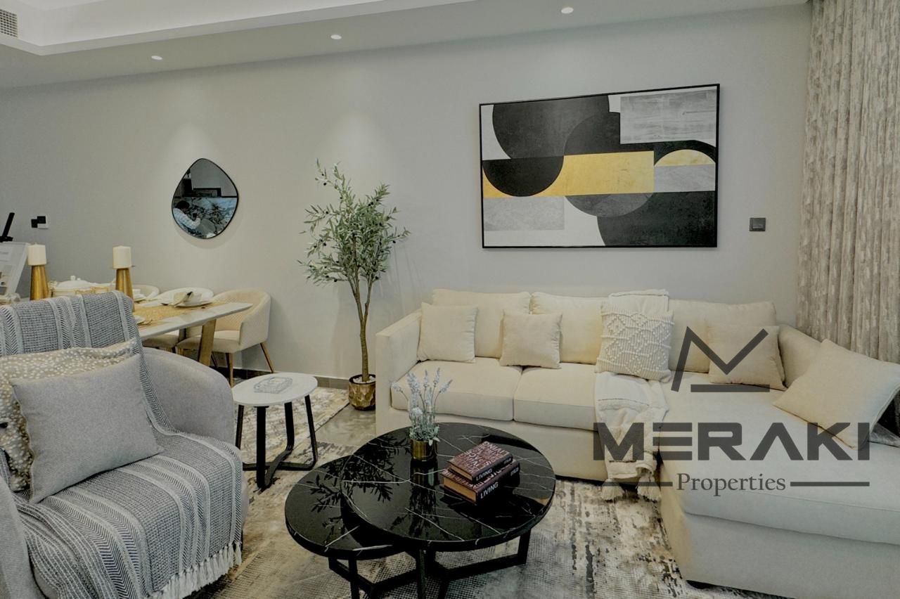 One-bedroom apartment with a living room for an initial payment of 82,500 AED + investor visa + no commission and registration fees
