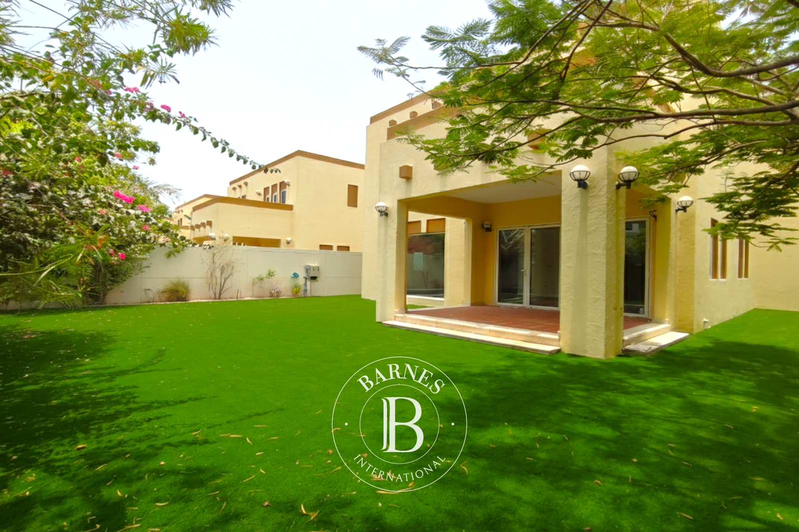 Quiet Area | Huge Garden | Close to Pavilion