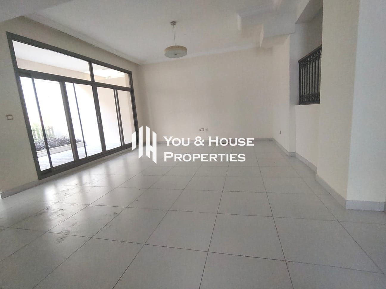 Spacious 2BR Duplex Apartment I Bright Layout I Ready to Move