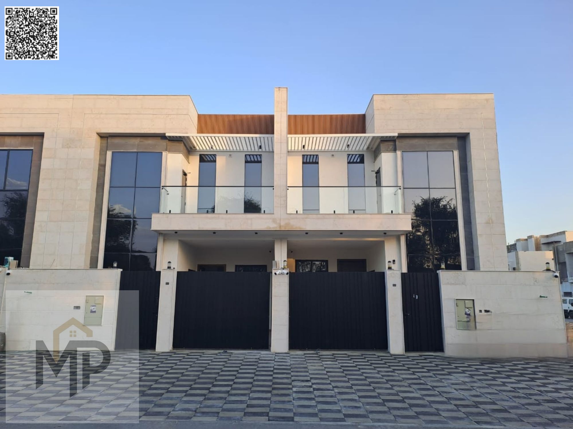 Townhouse for sale at ajman| al Yasmeen area| 4 master rooms,majlis,hall| freehold for all nationalities| the price including registration fees.