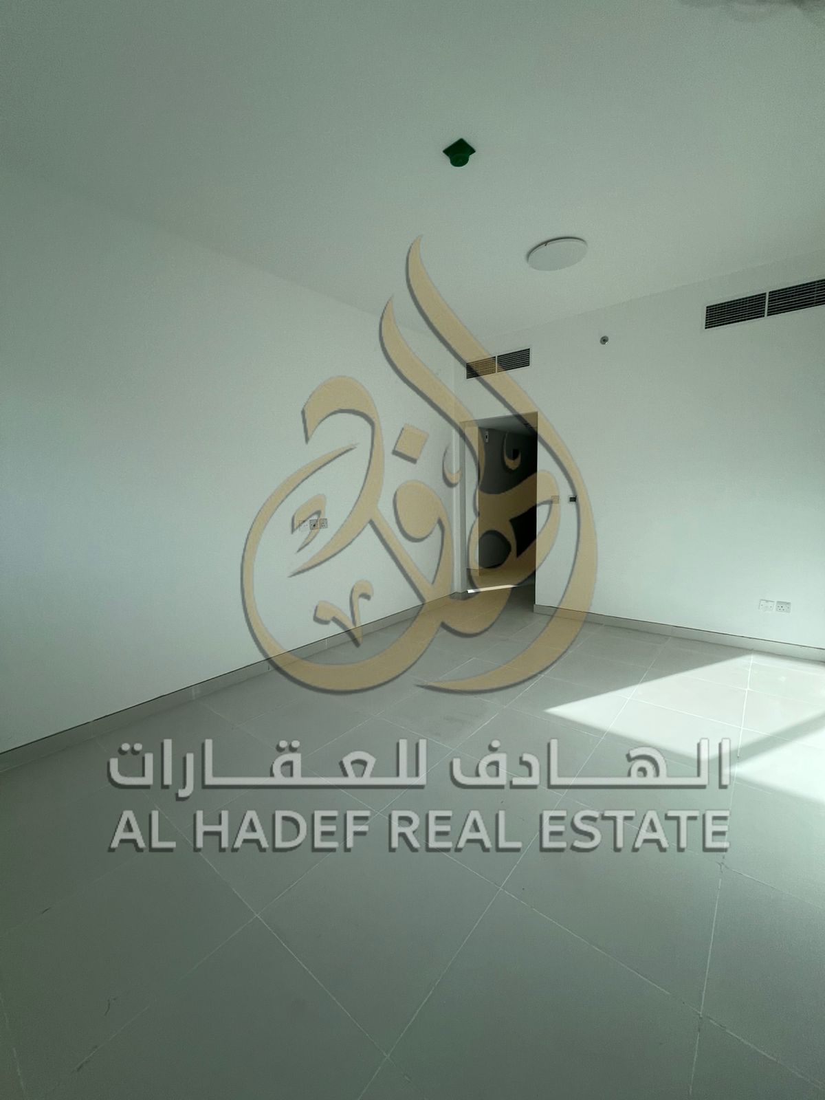 First tenant, one-bedroom apartment with balcony and free parking in Al-Qulay'ah