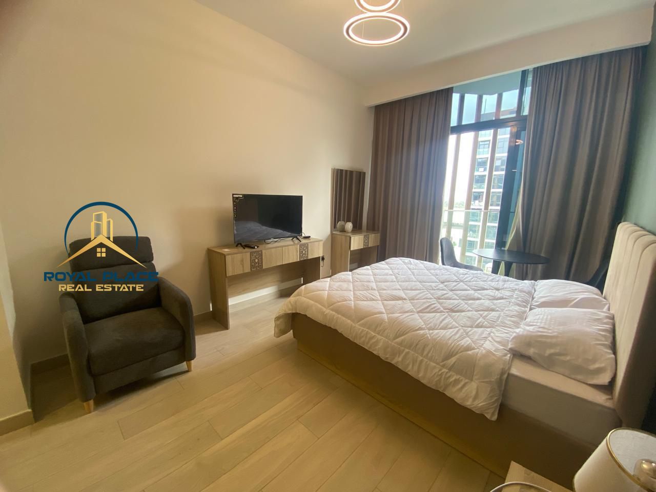 STUDIO FURNISHED | VACANT | MID FLOOR