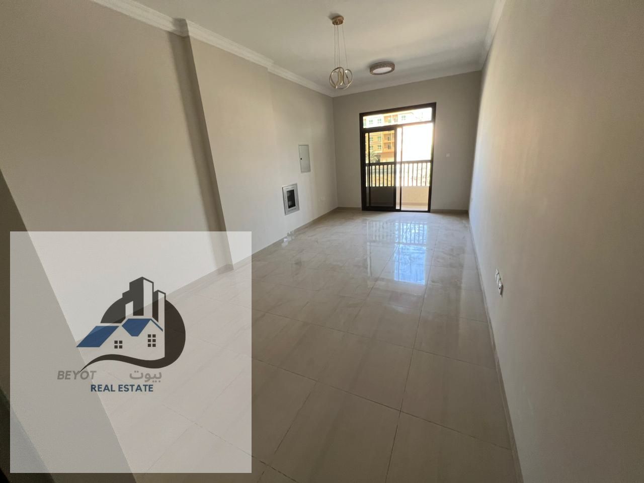 For Rent in Ajman – Al Mowaihat 3 Unit Type: 1 Bedroom + Living Room – First Occupant Features: Spacious 1 master bedroom with a private balcony.