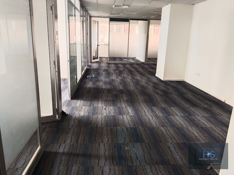 Vaastu complaint | Fully Fitted | Closed to metro