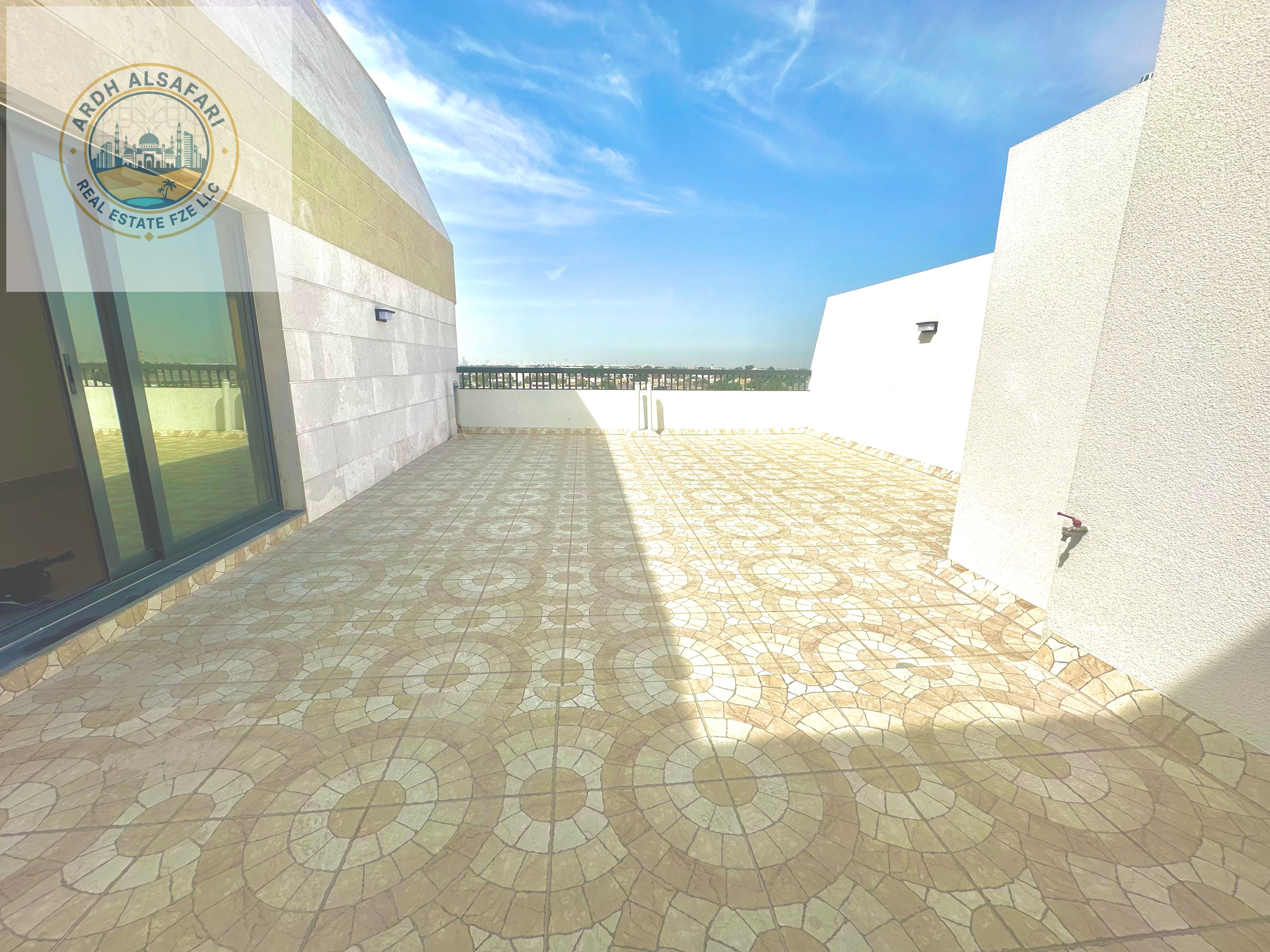 1 month free 12 cheaqes payments Huge size penthouse huge taress 2 balconies brand new reasonable price ready to move