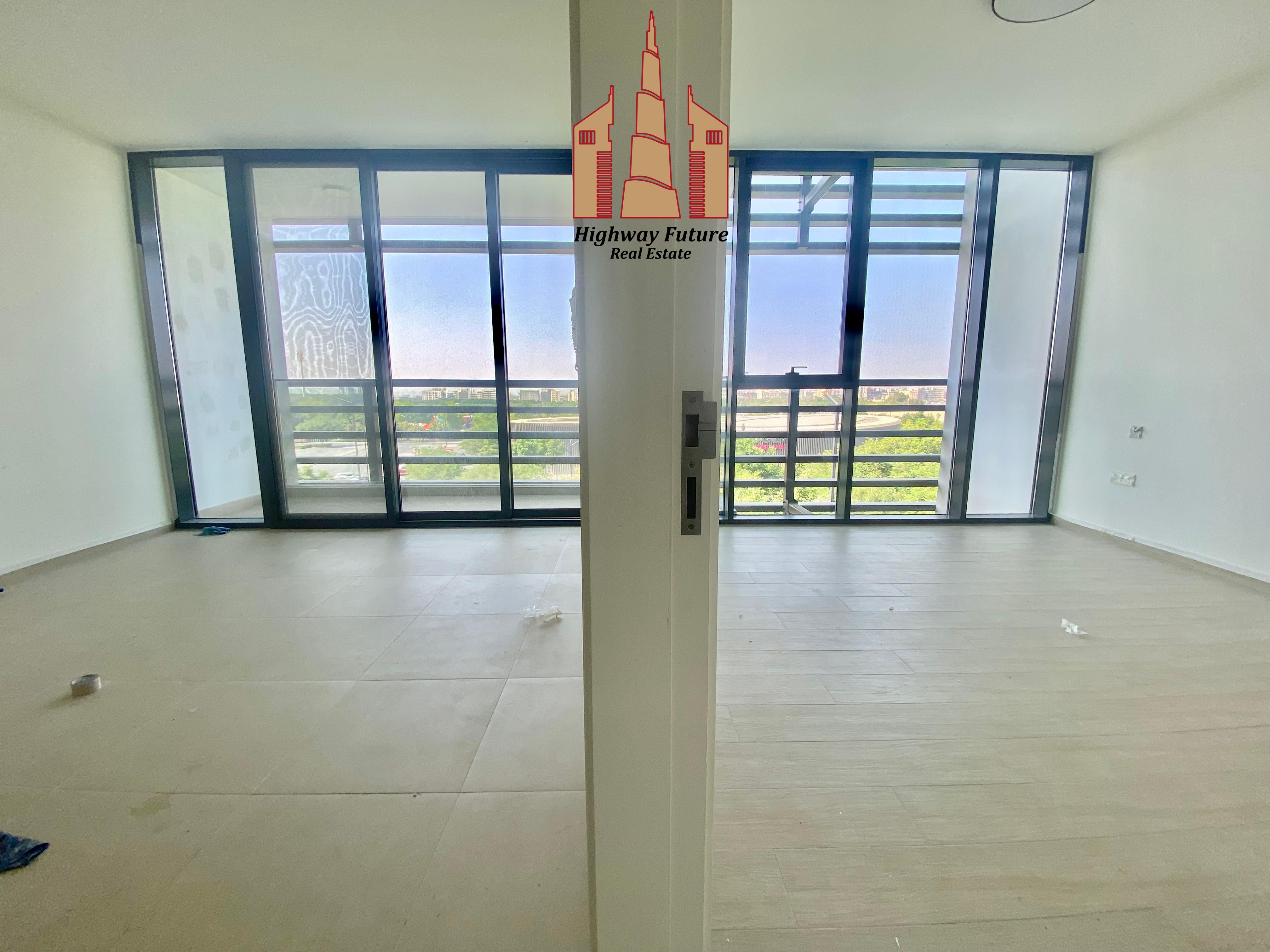 Luxurious Modern 1BR || Front Side View :::