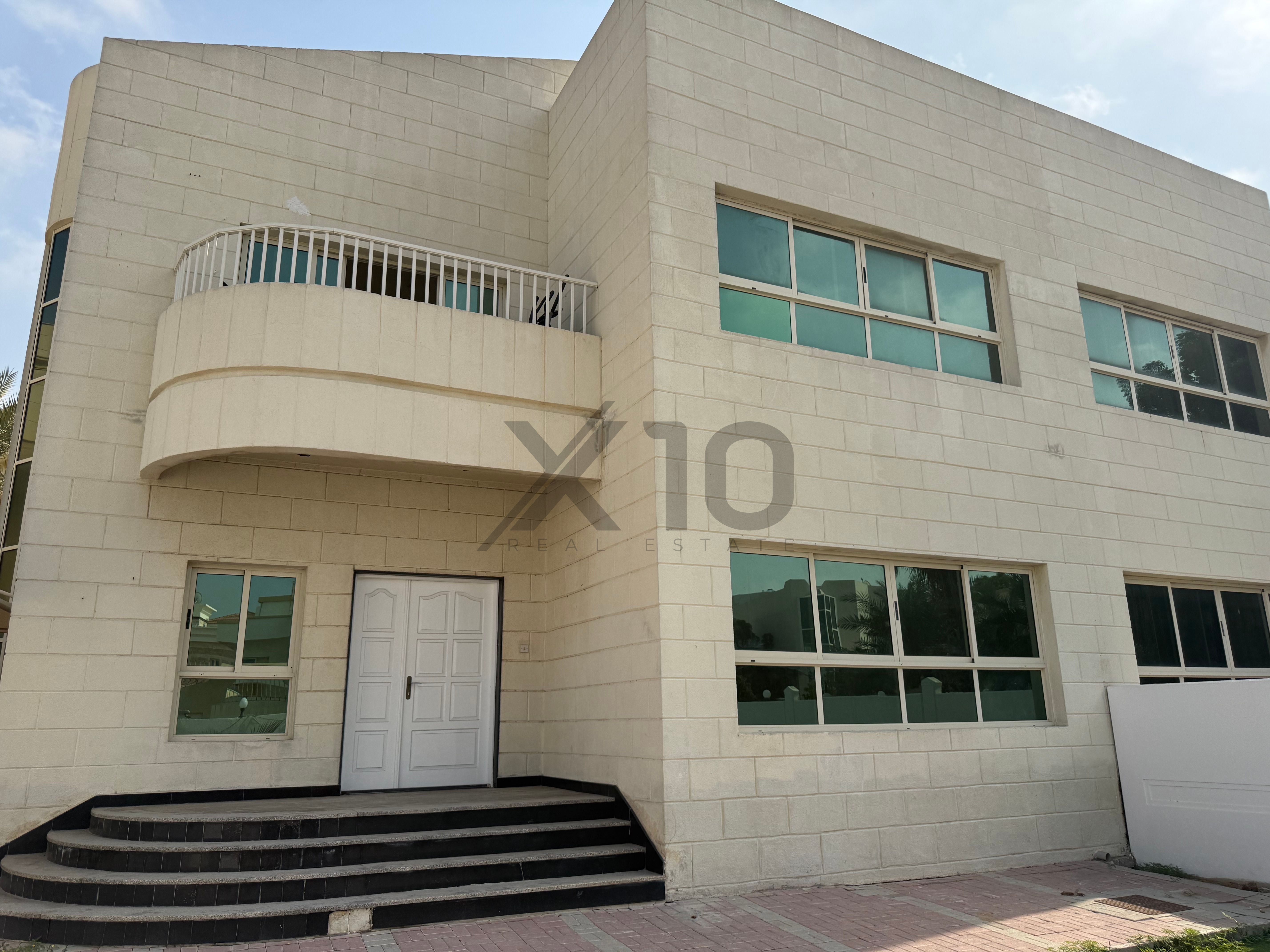 Spacious 4BR Villa | Pool | Near Sharjah Corniche