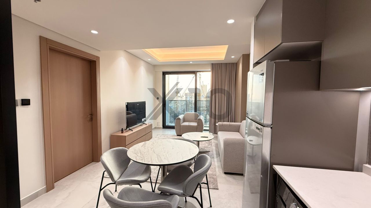 Furnished 1BR with Balcony | Cloud Tower JVT