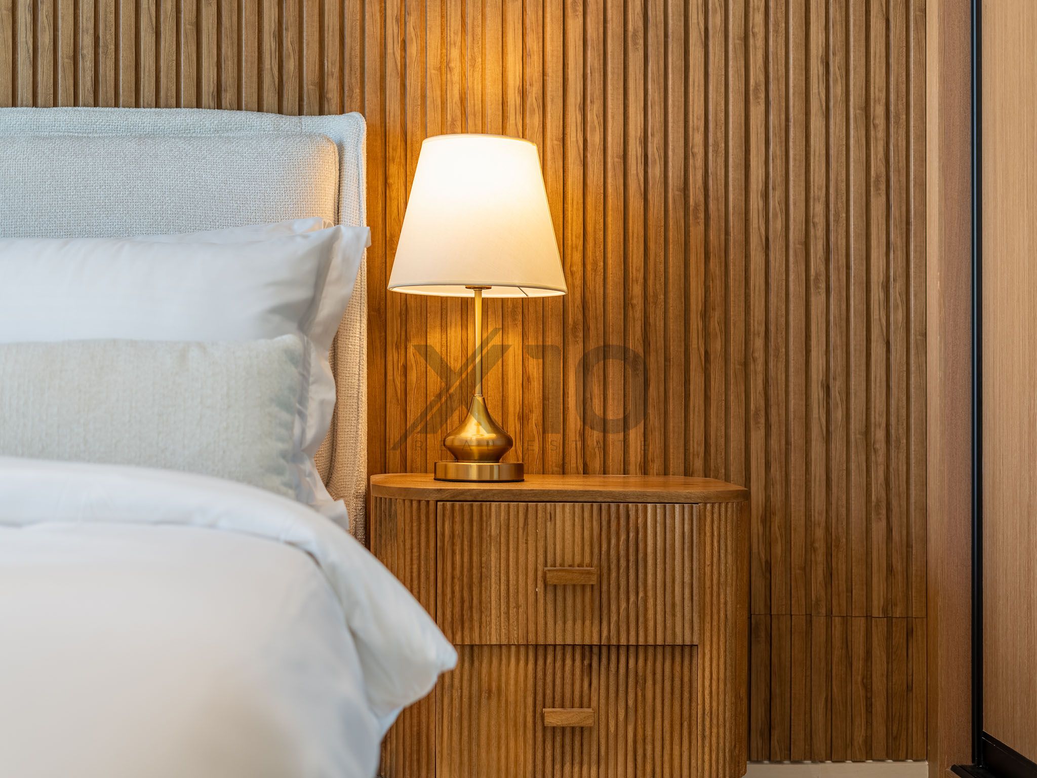 EXCLUSIVE | PREMIUM FURNISHING | BINGHATTI AMBER