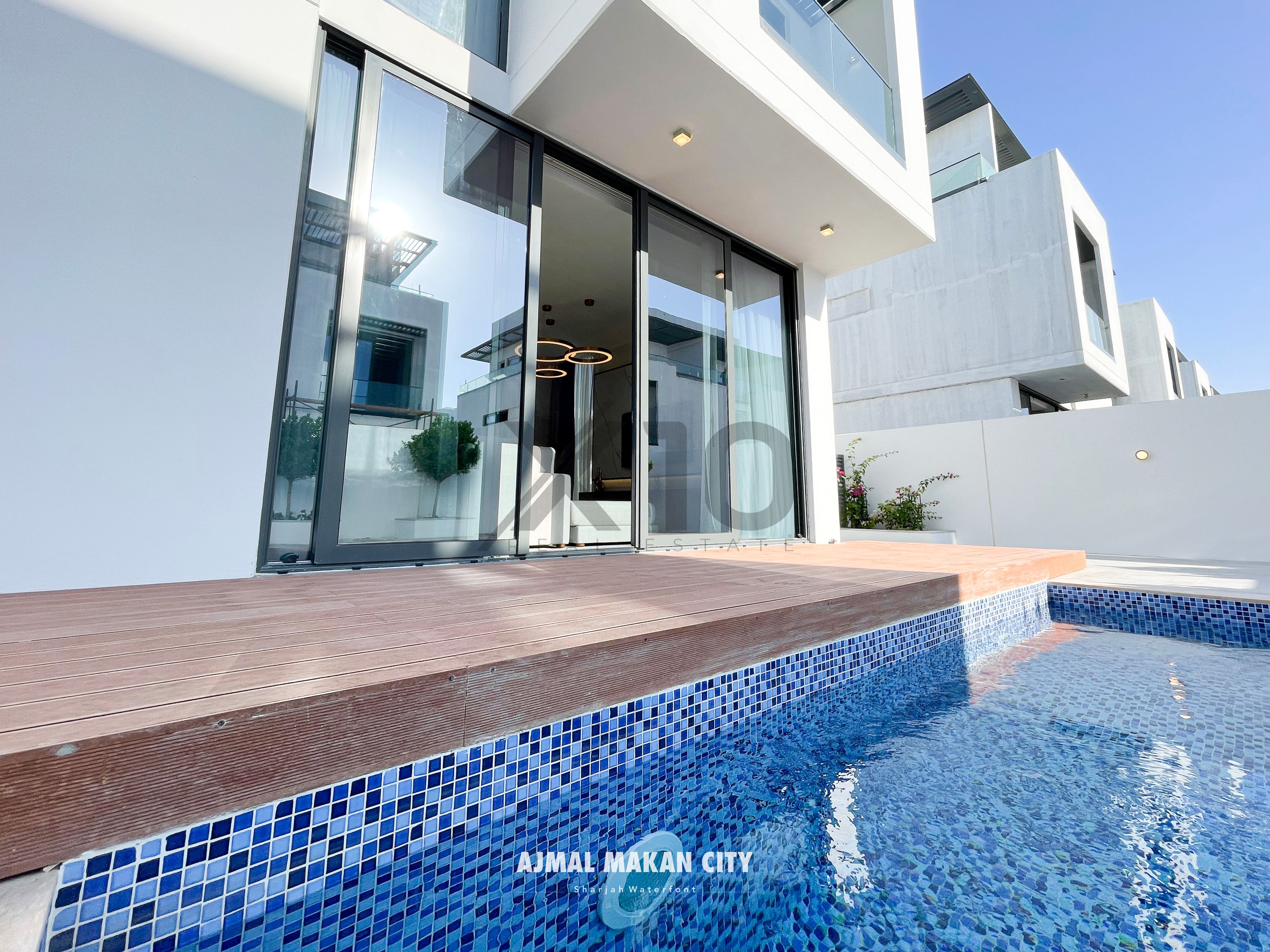 Waterfront Villa | 5% Down Pay...