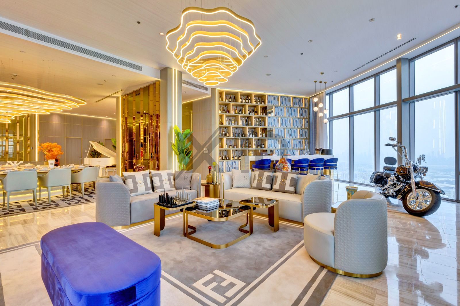 High End Furnishings | Stunning Penthouse | Vacant