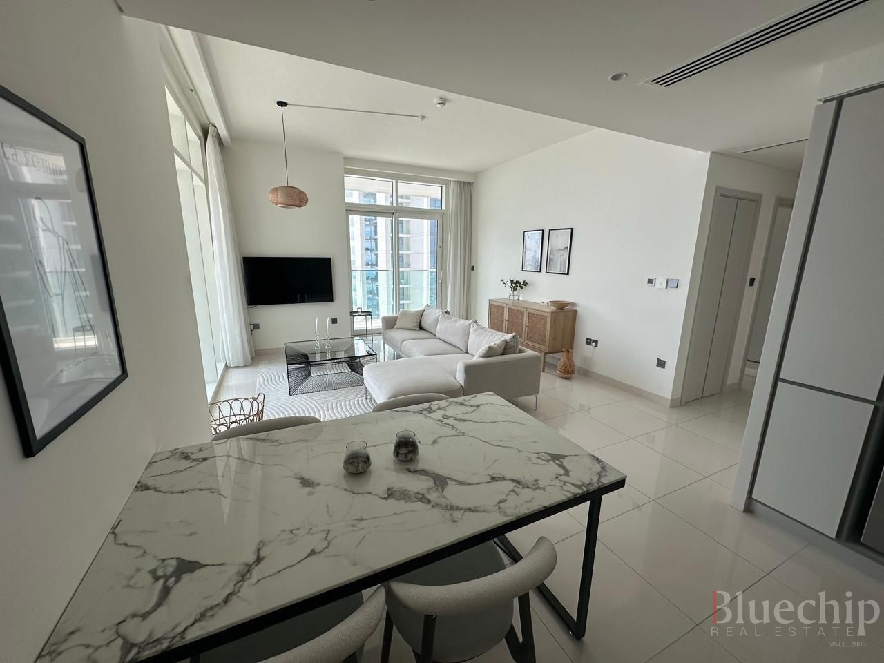 Bright and Modern Apartment | Sea and Harbour View