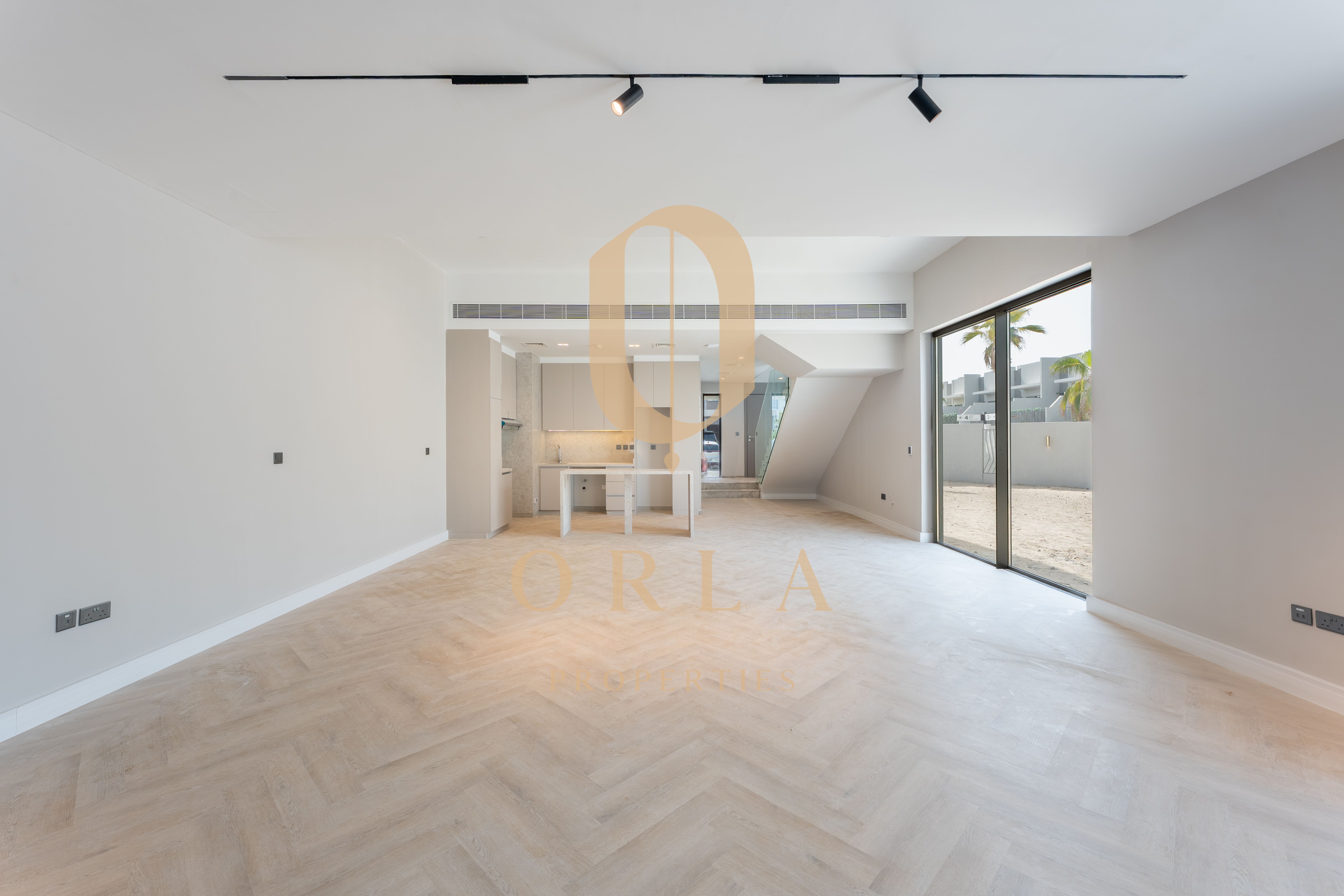 Beautiful Upgrade | Extended Layout | Vacant & Ready