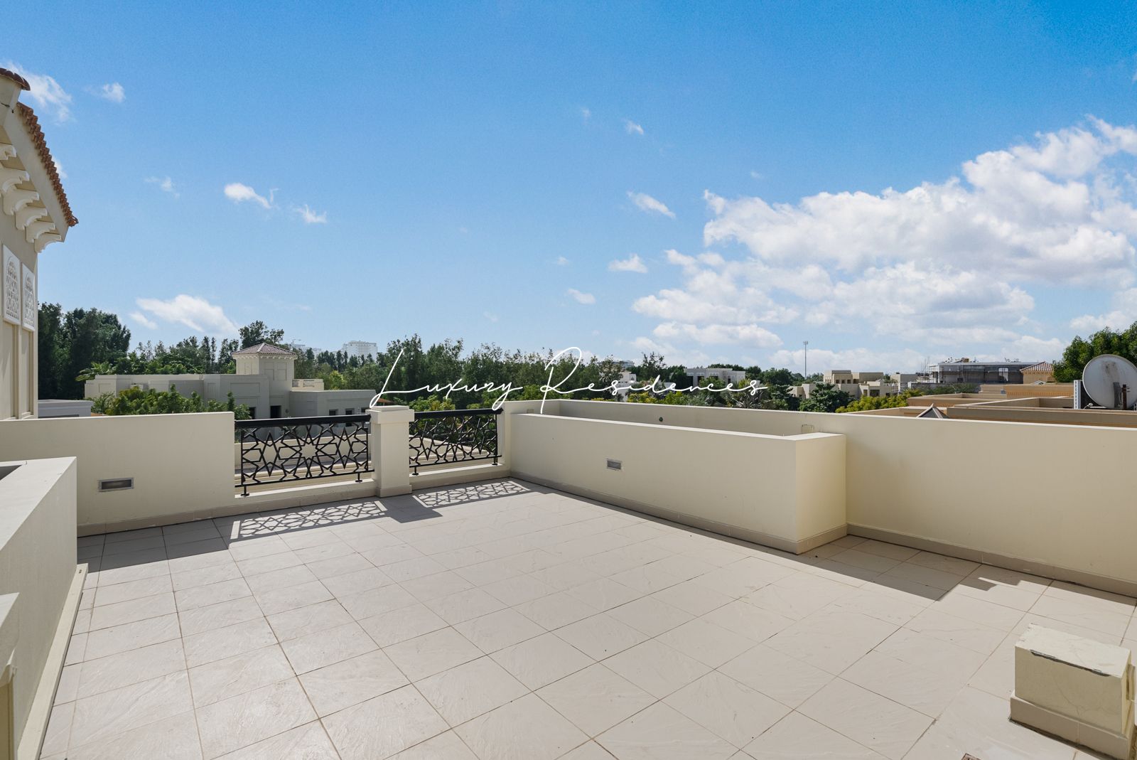 Luxurious 6-Bedroom | Private Pool Villa