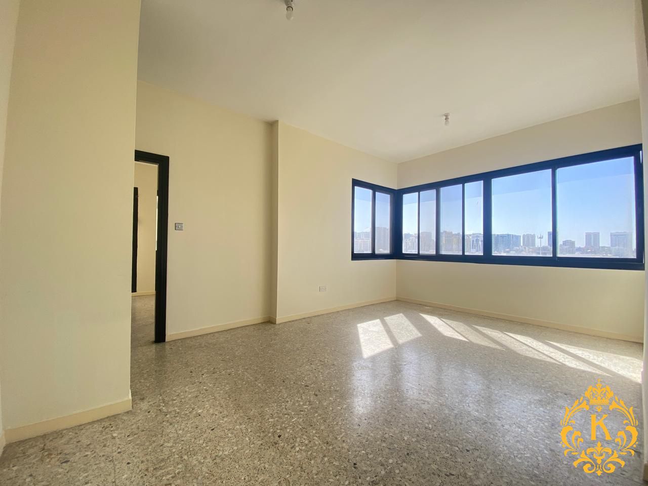 Elegant 4BR Apartment | Prime Location