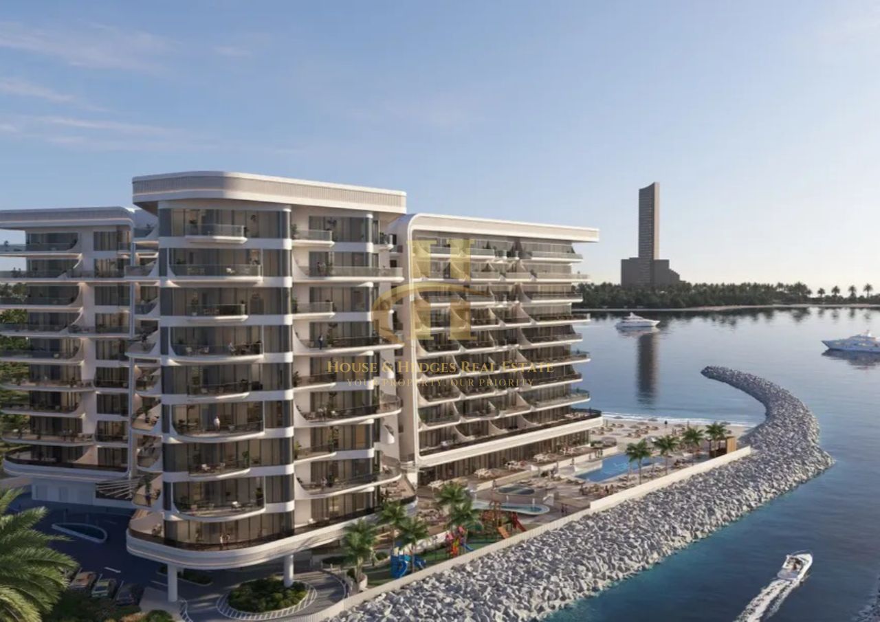 Luxury Homes | Open Sea Views