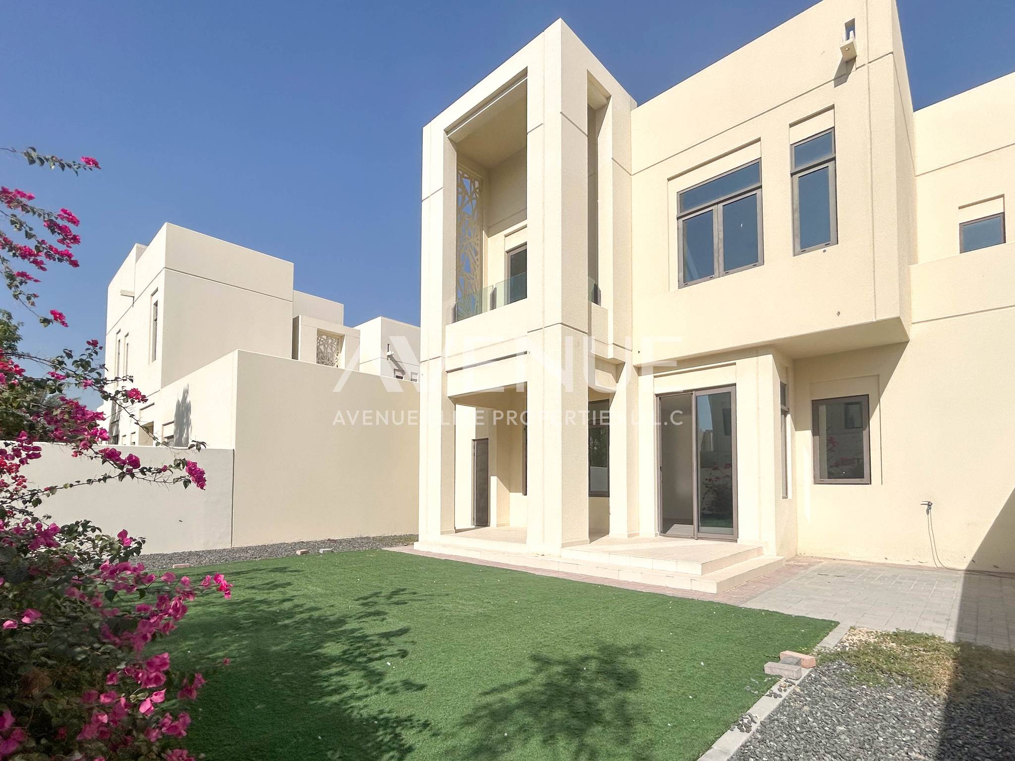 Ready To Move-in | Well Maintained | Landscaped