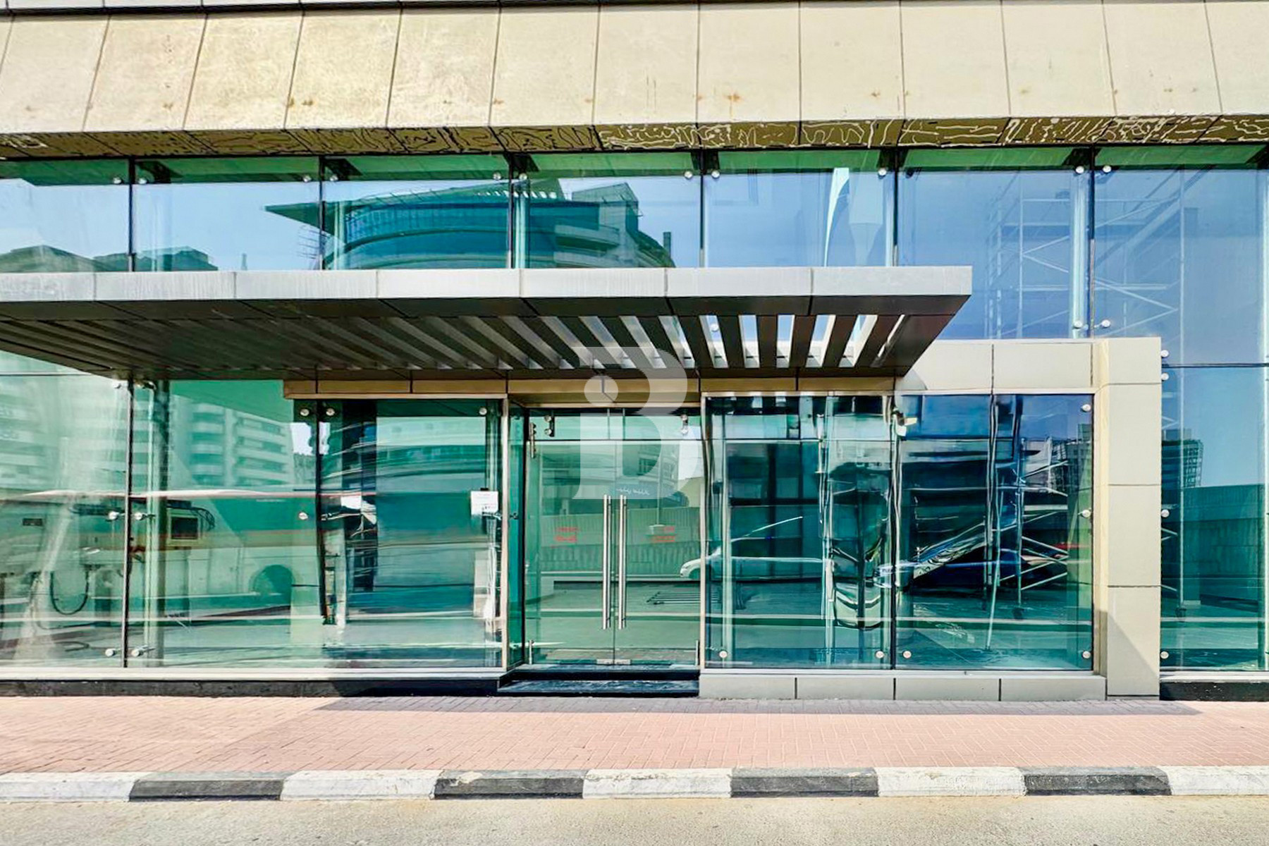 Showroom | Main Road Facing | Good Visibility