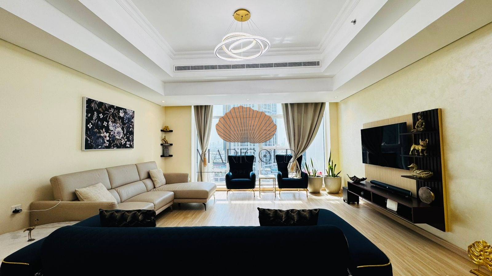 VACANT | VASTU COMPLIANT | UPGRADED WITH SHOWERS