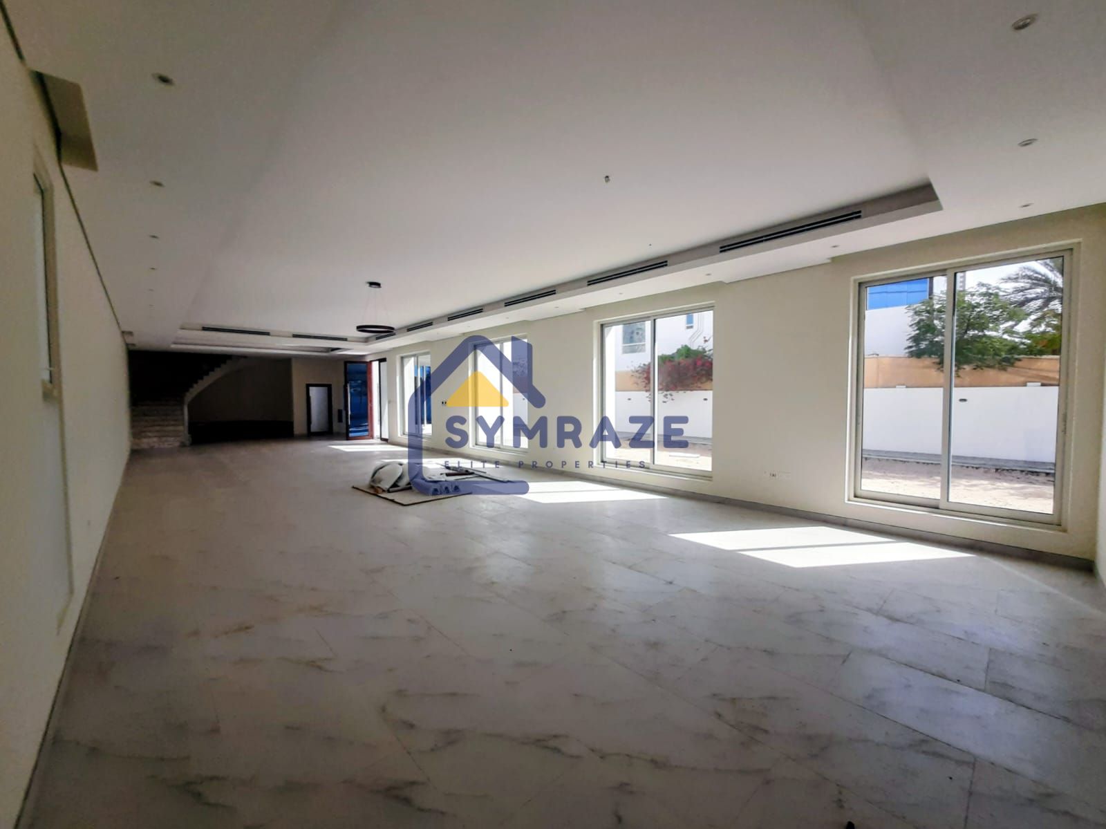 BRAND NEW 5BR VILLA | SPACIOUS AND BRIGHT | MODERN DESIGN | HUGE GARDEN