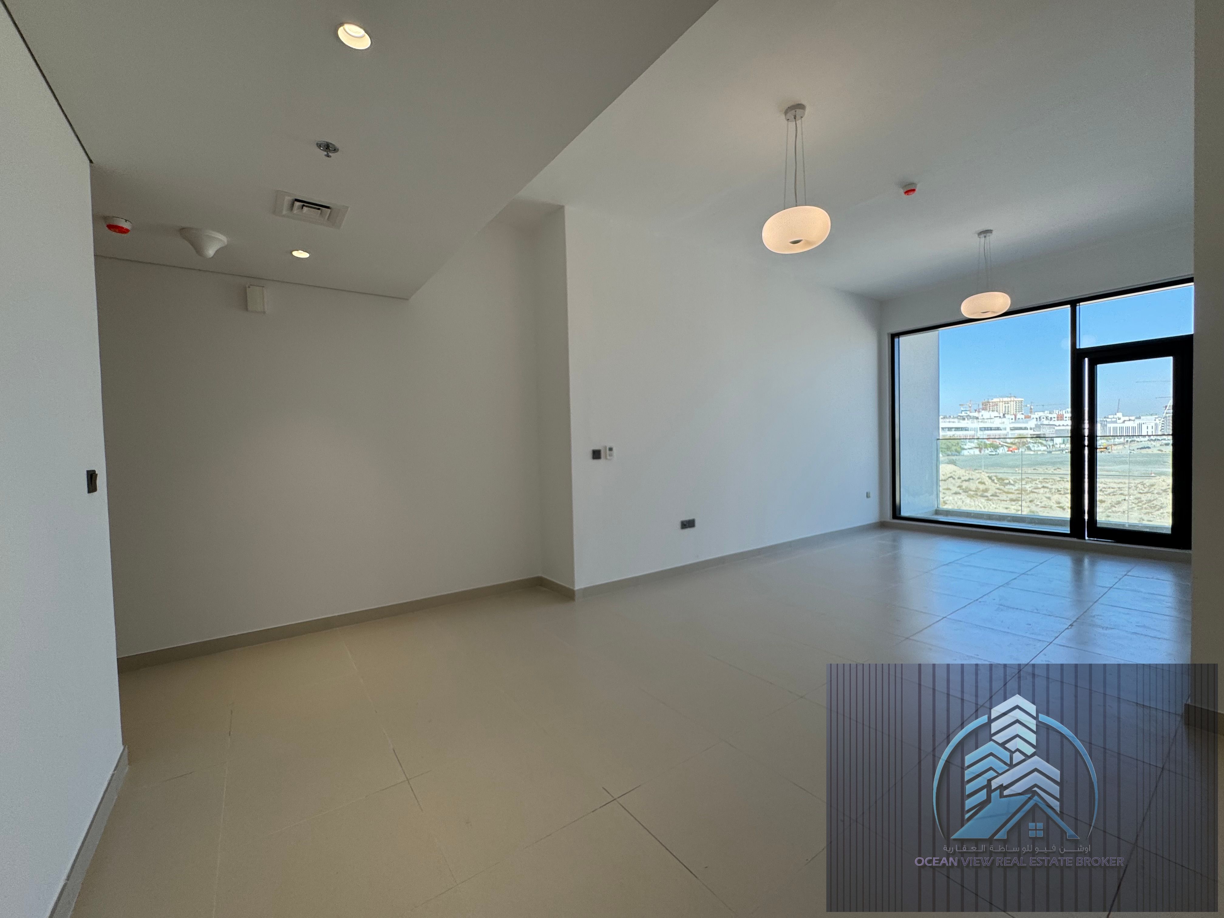 3BHK + MAIDROOM IN NEW BUILDING WITH ALL AMENITIES READY TO MOVE