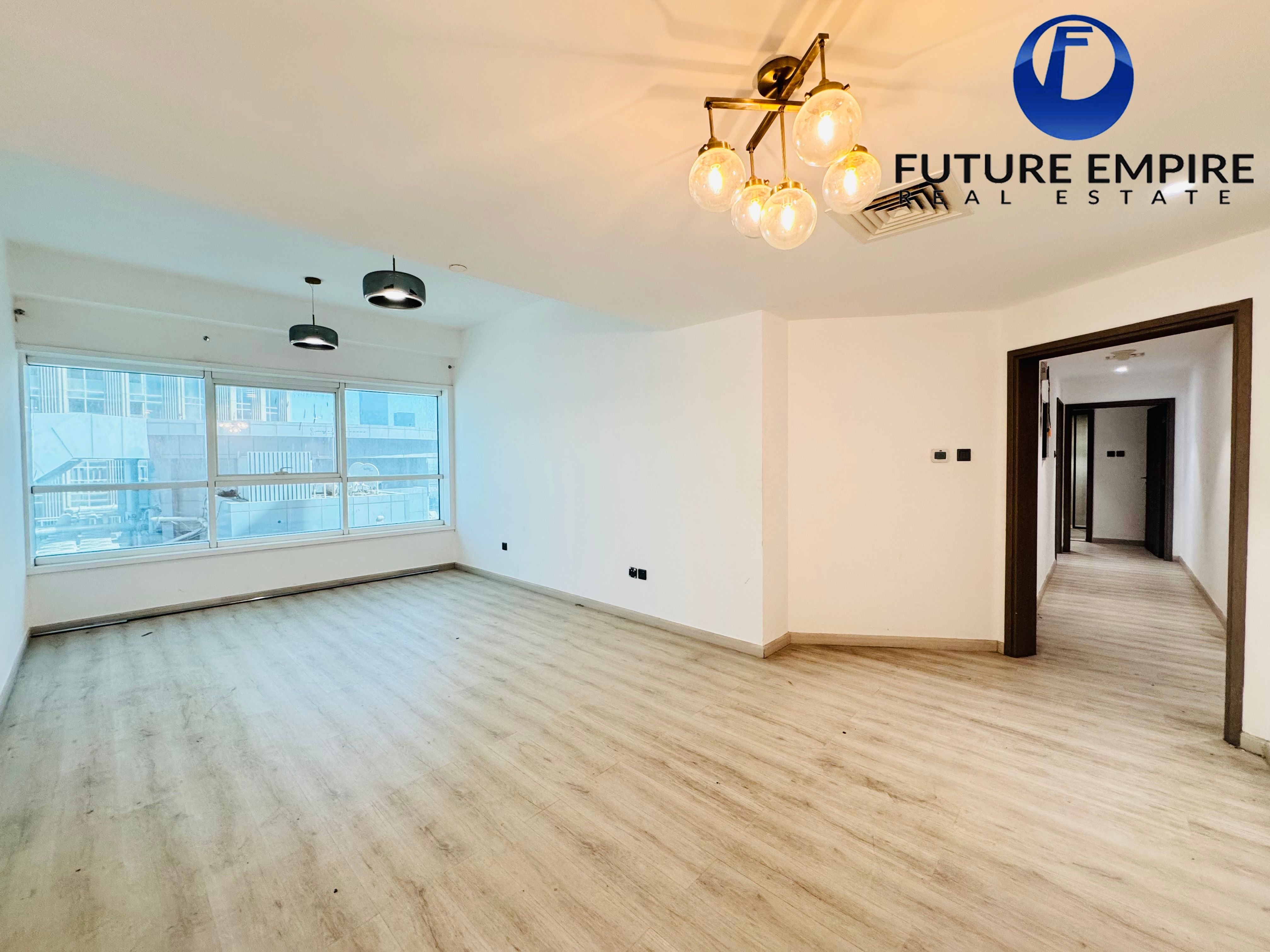 Luxurious 2BR - Wooden flooring- Kitchen Appliances
