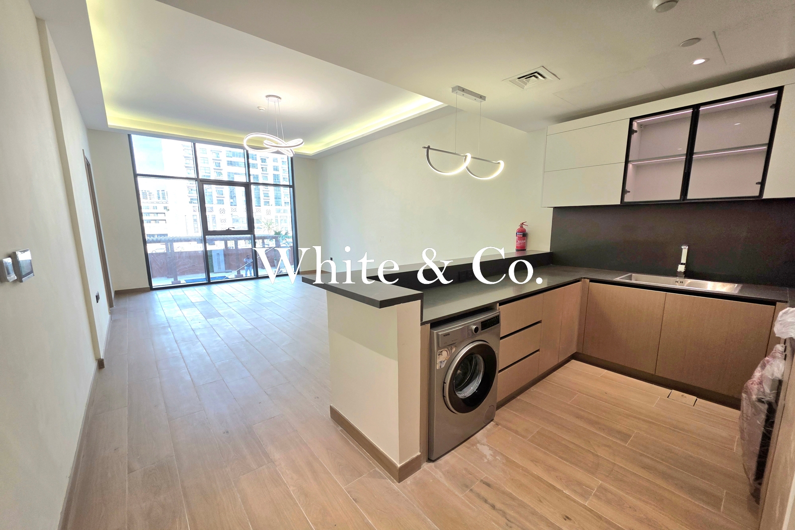 Huge Layout | Chiller Free | Pool View
