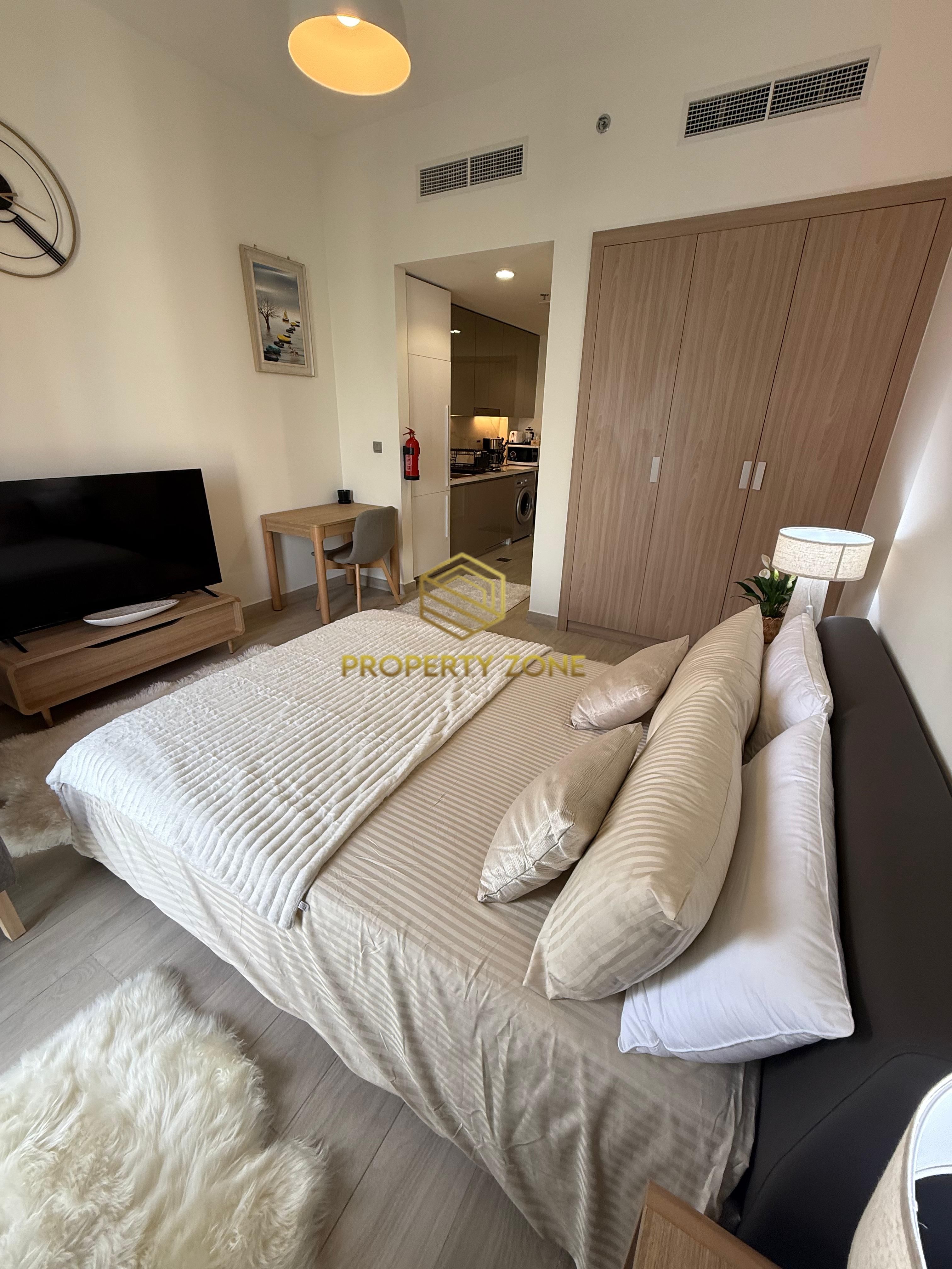 Fully Furnished Studio Apartment for Rent – Azizi Riviera A beautifully furnished studio apartment is available for rent in Azizi Riviera. The unit is fully furnished with modern interiors and ready to move in. Annual Rent: AED 65,000