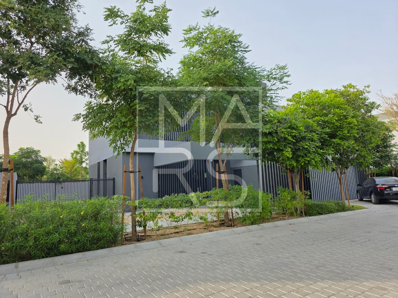 5BHK FOREST VILLA NEAR TO AMENITIES WITH POOL