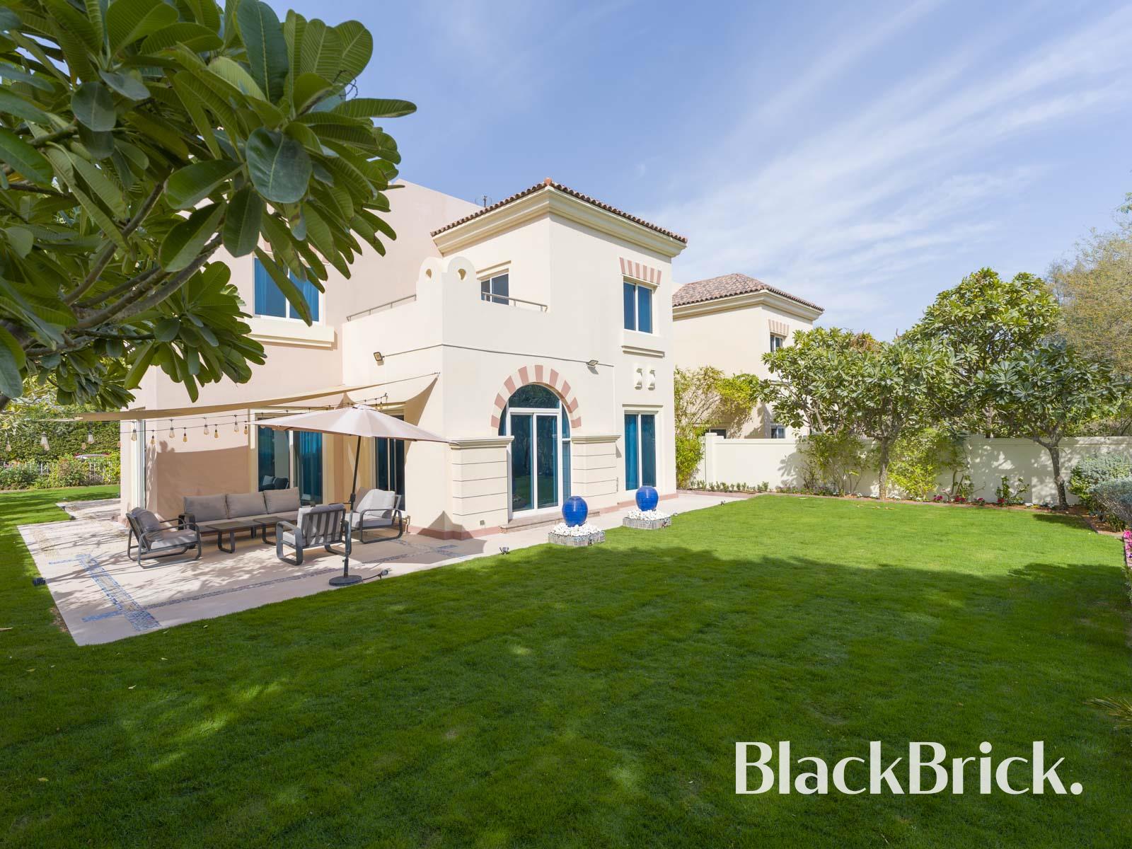 Exclusive Serenity | Golf Views | Immaculate