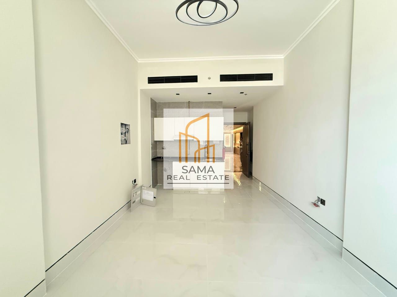 Brand new studio FOR FAMILY good location only 35k in zahia
