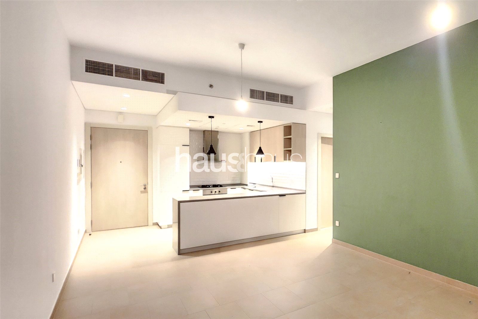 Un Furnished | Belgravia | Private Balcony