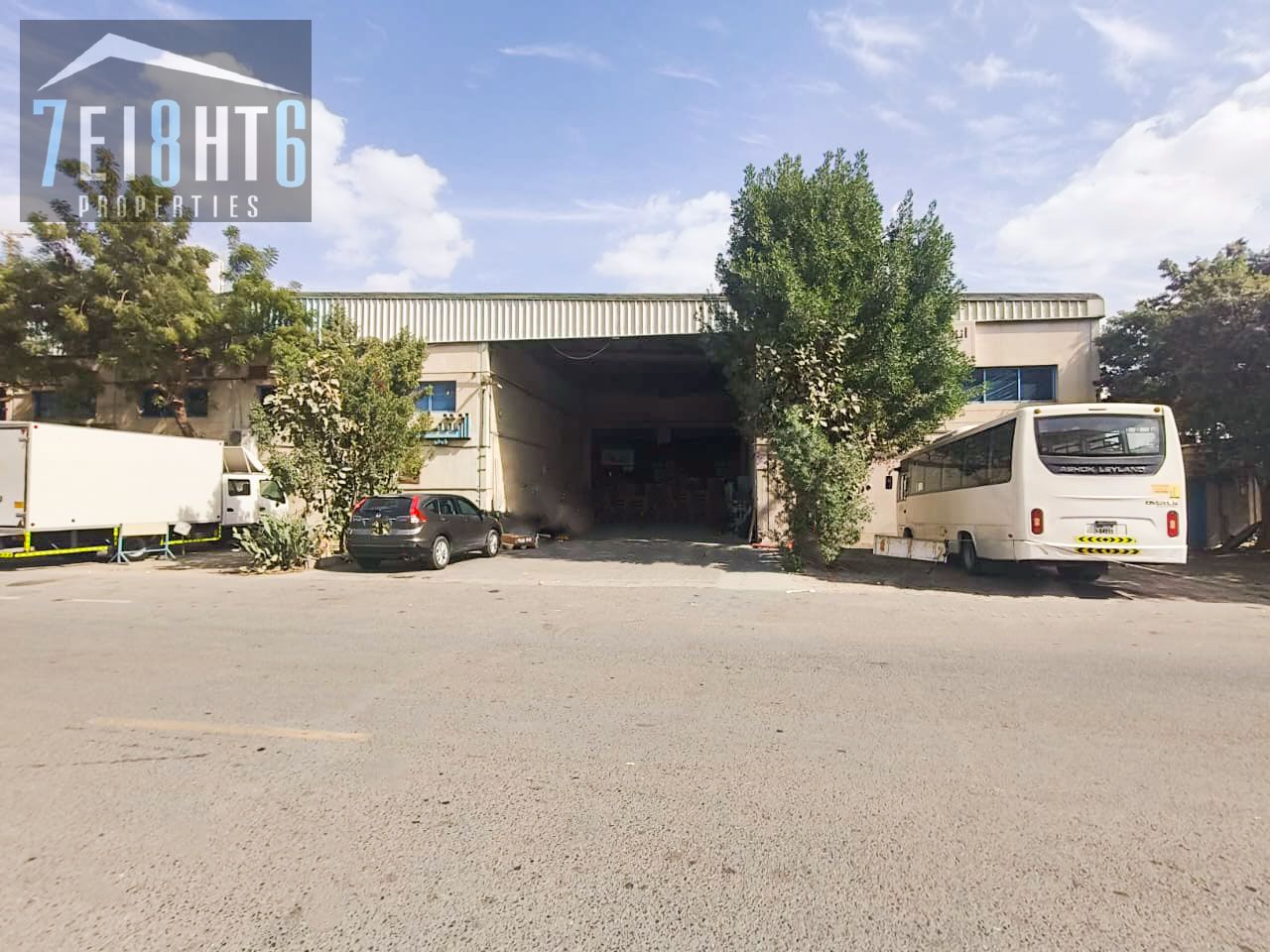 Vastu Compliant || Easy Access || Spacious || Commercial warehouse available
