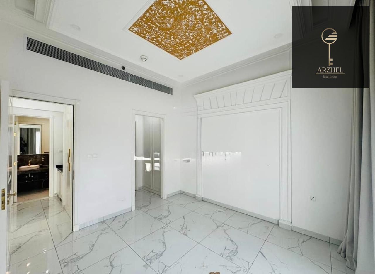 Luxury Living | Unfurnished Apartment | Chiller free