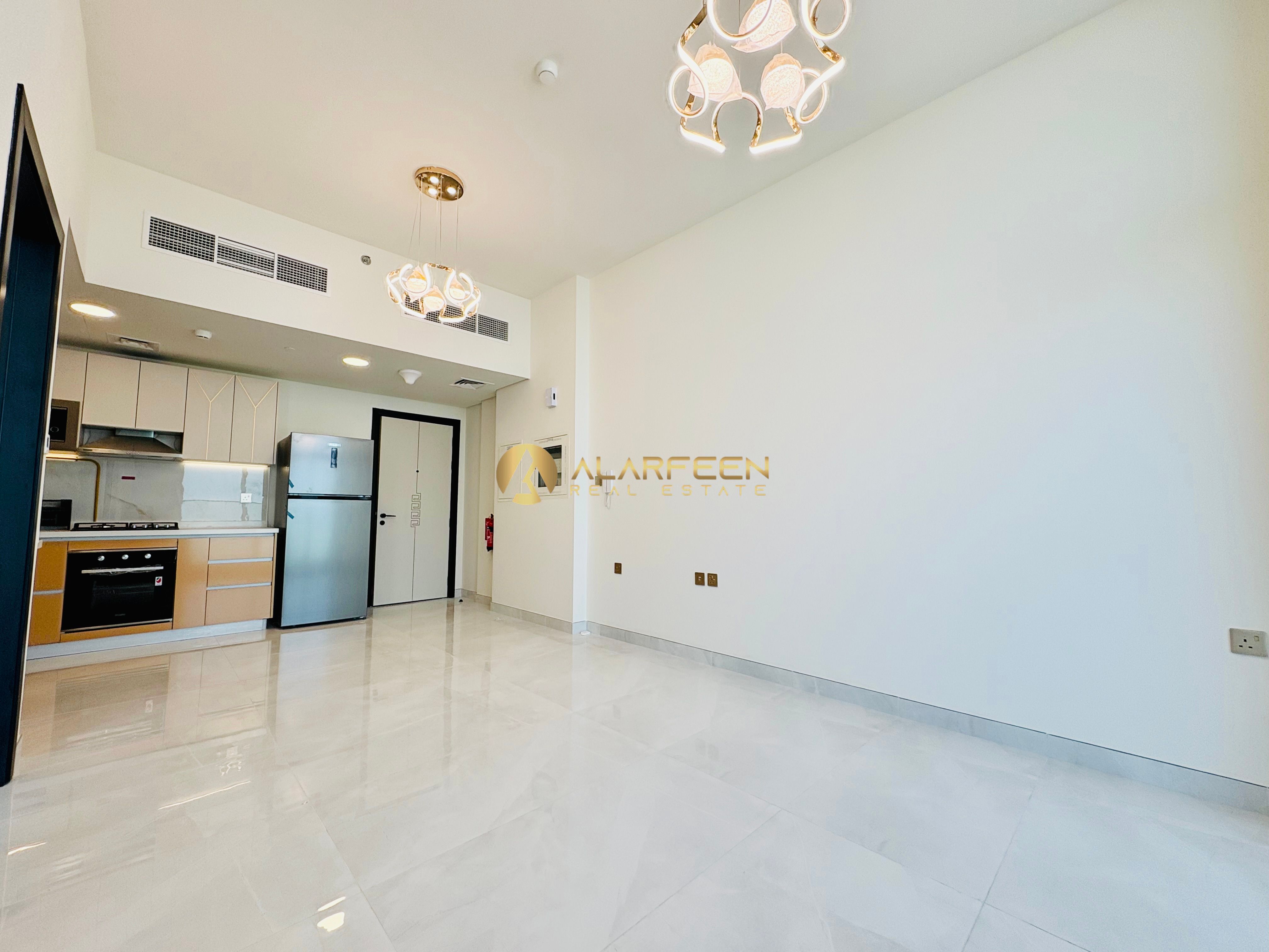 Spacious | Brand New | Kitchen Appliances