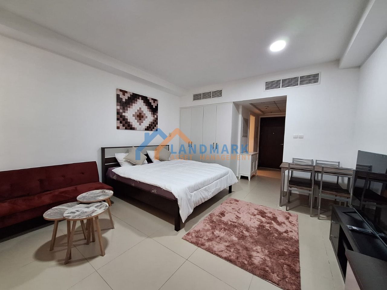 Spacious furnished studio apartment In Pacific,Al Marjan