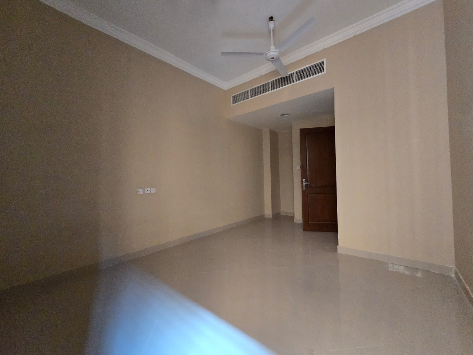 One bedroom and living room, second row, Ajman Corniche, prime location close to all services, easy access to Dubai and Sharjah roads