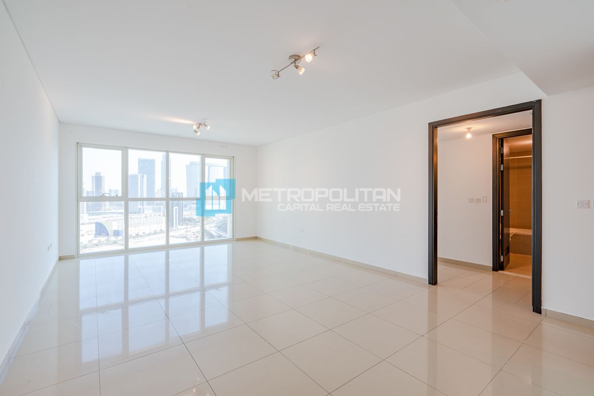 Corner 1 Bedroom|Closed Kitchen|Unique Layout