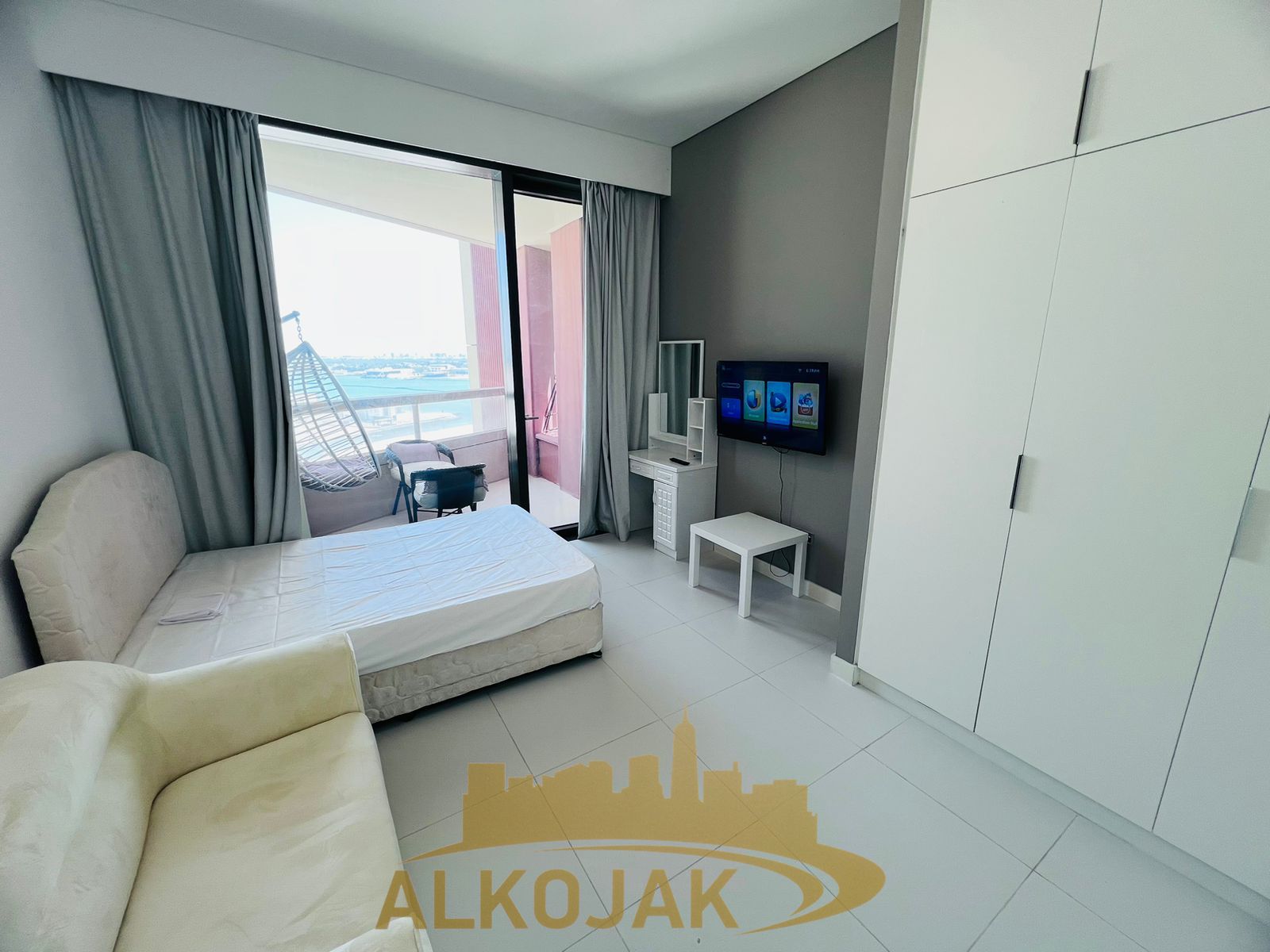 Fully Furnished Master Room| All bills Inclusive | Al Reem Island