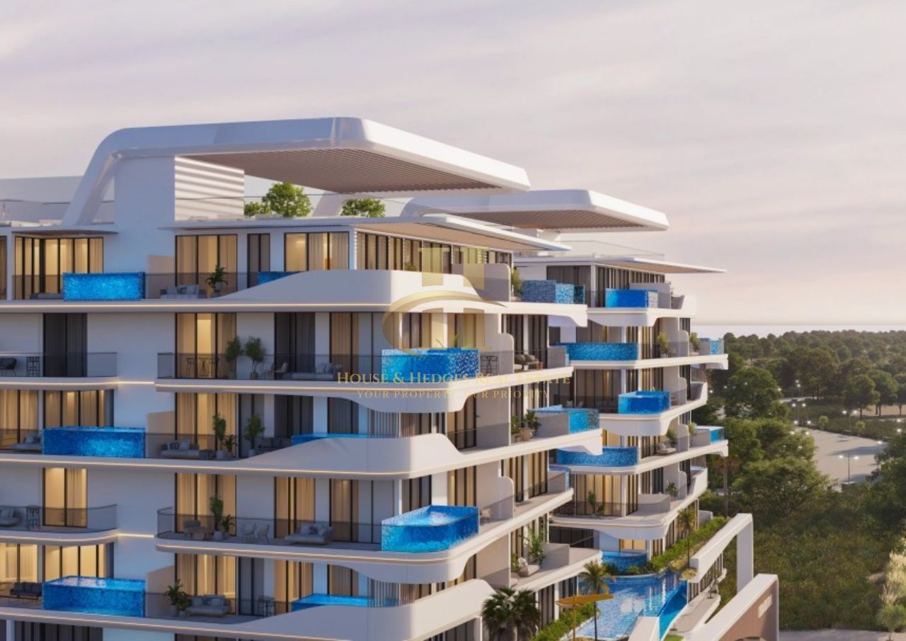 Luxury Waterfront Living | High ROI