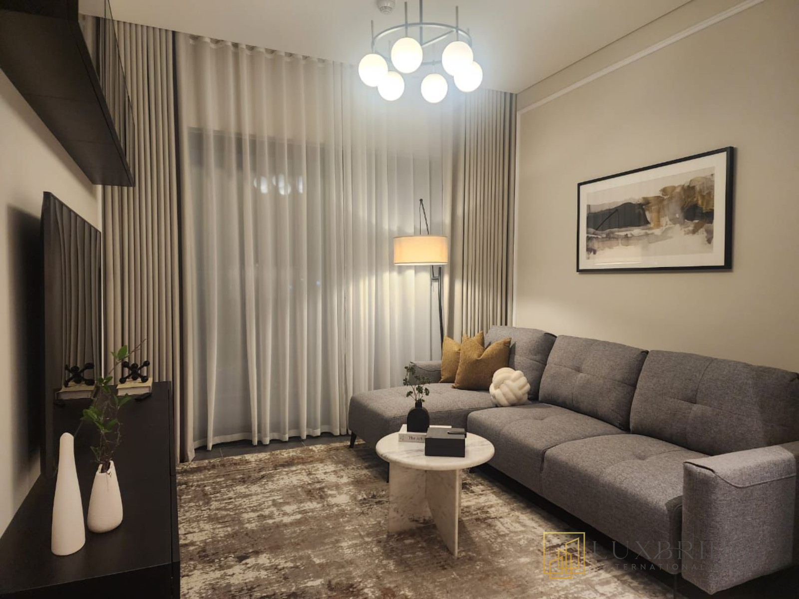 Luxurious | Fully Furnished | Extra Storage Space