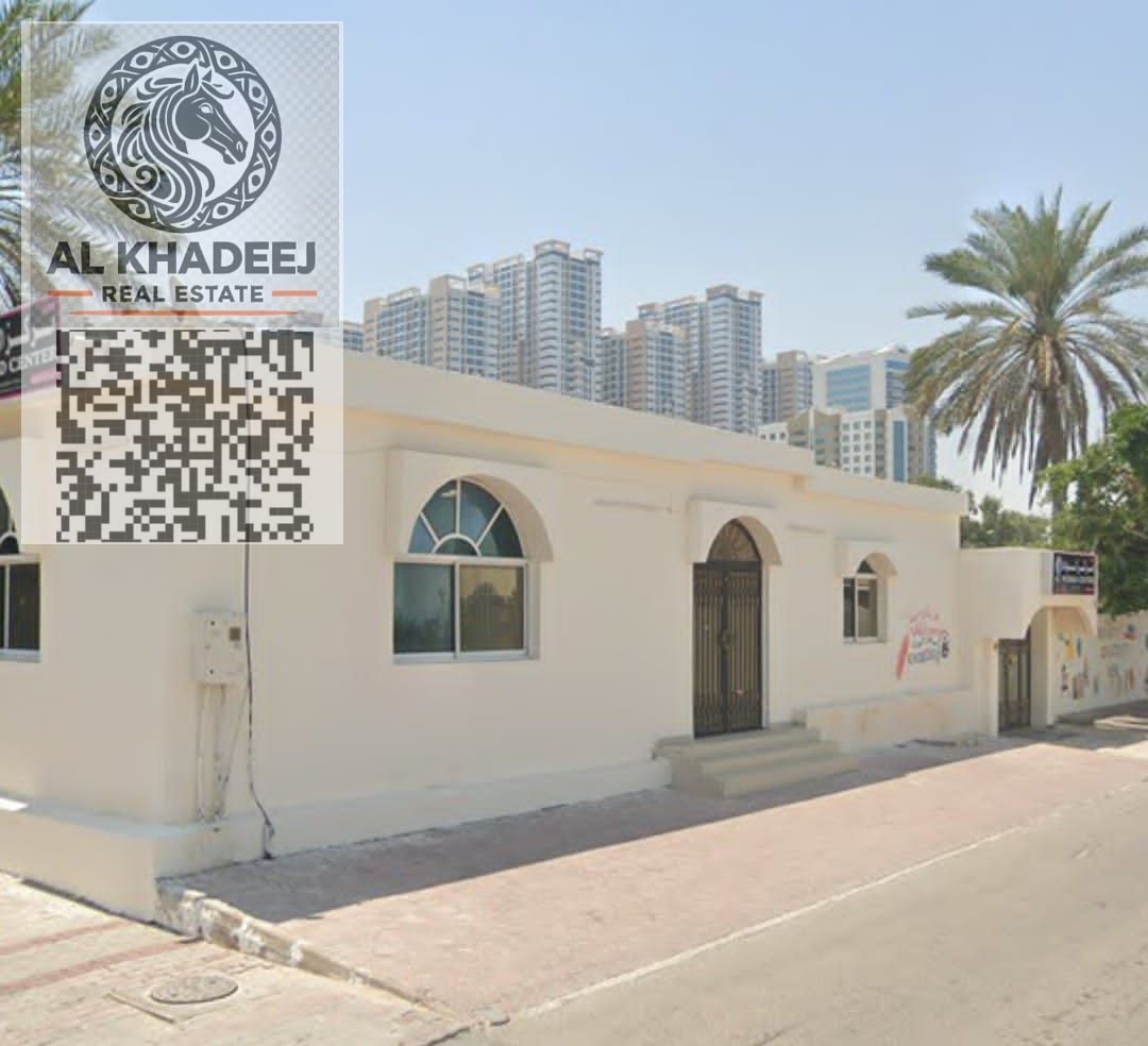 Commercial villa on Ajman Corniche | Main street | Prime location | 11 spacious rooms