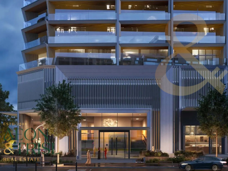 Studio Home | Higher Floor | Prime Location