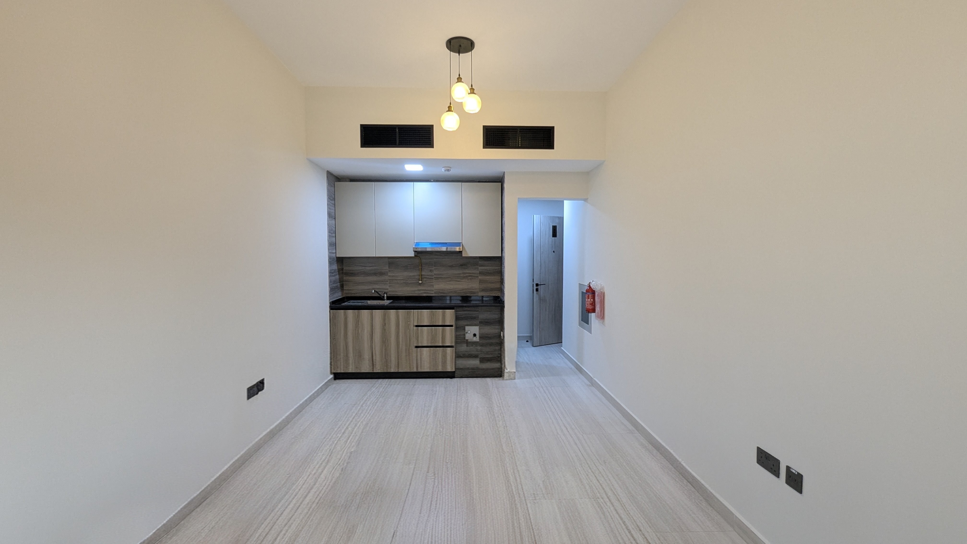STUDIO |•| NEW BUILDING |•| FAMILY & EXECUTIVE |•| MODERN FINISHING