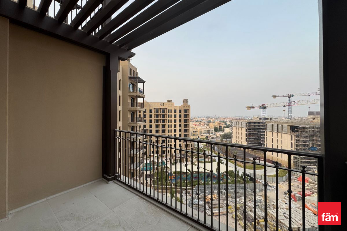 OPEN VIEW | BRIGHT UNIT | MOTIVATED LANDLORD